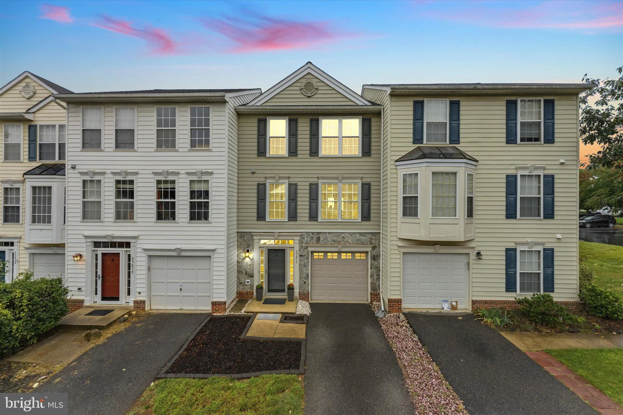 35872 DEVON PARK SQUARE, Round Hill, VA 20141