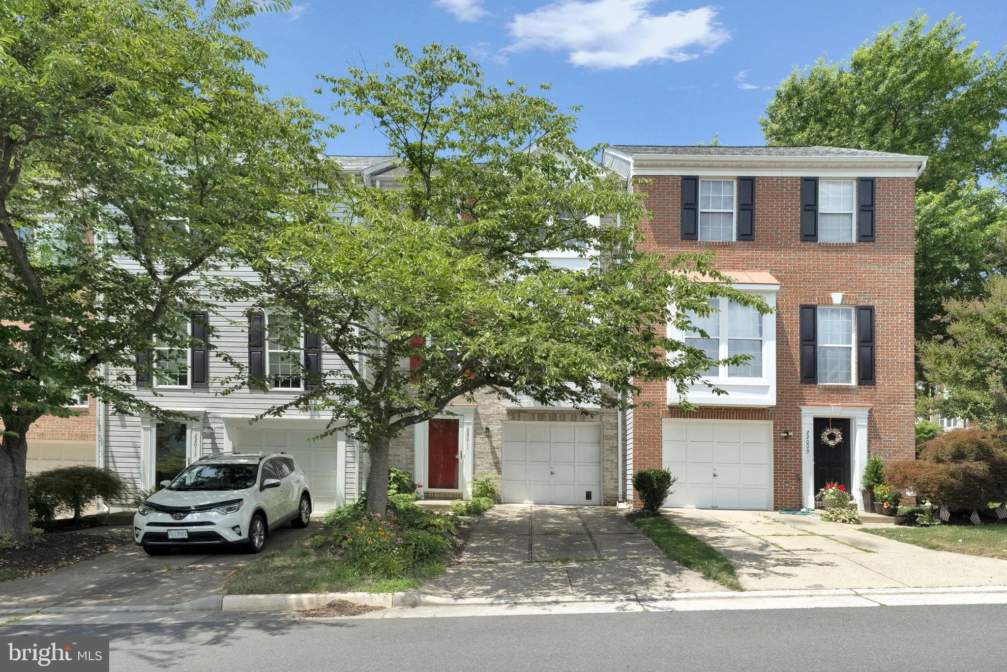 22011 BOX CAR SQUARE, Sterling, VA 20166