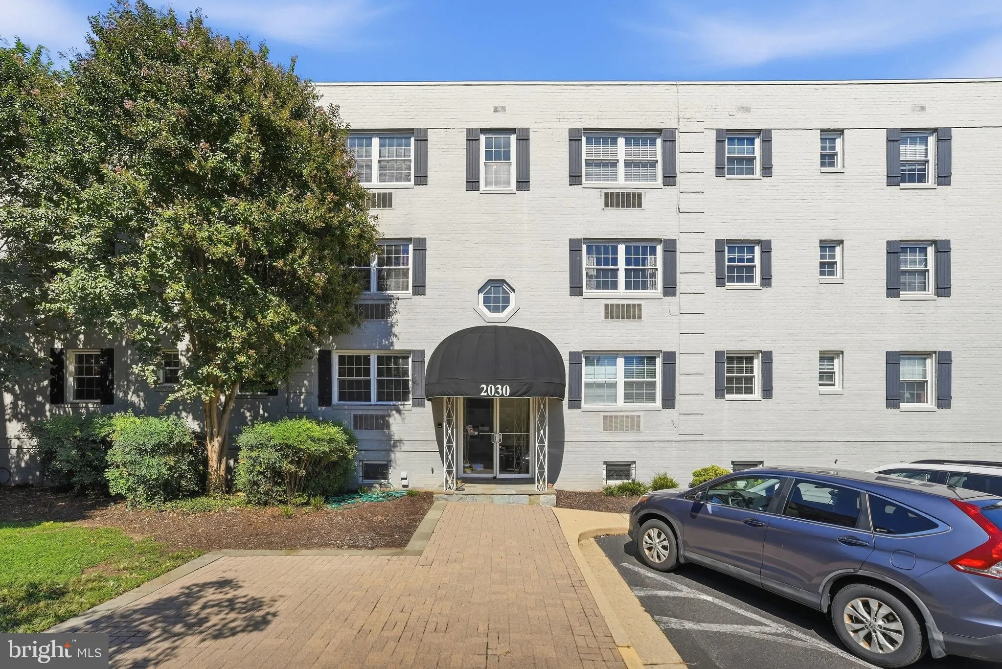 2030 VERMONT STREET, Arlington, VA 22207