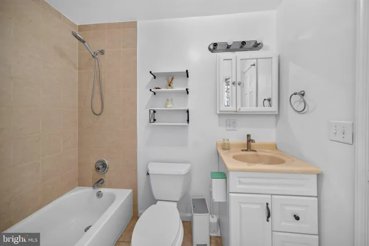 15700 Maple Dr, Accokeek, Maryland 20607