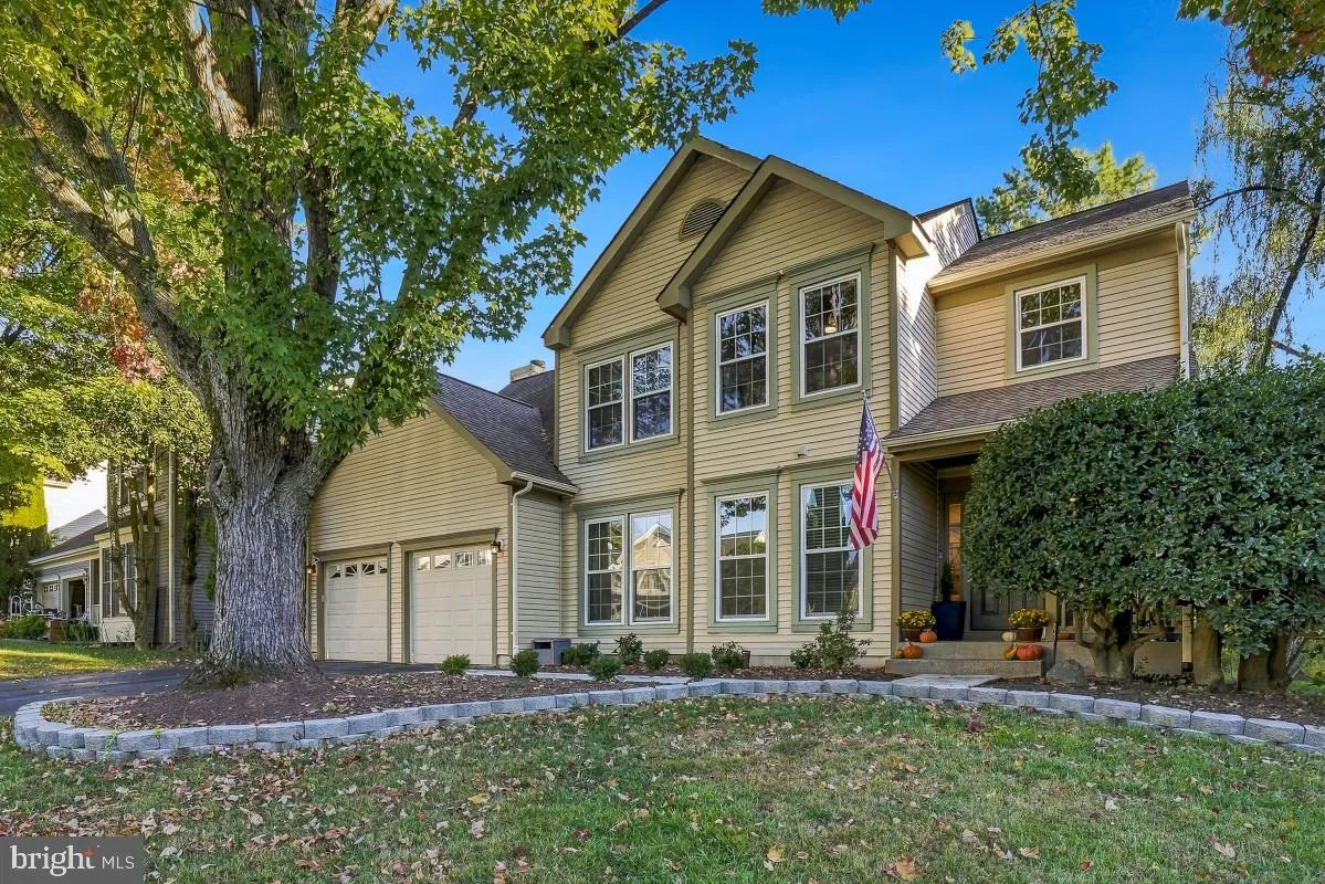 18807 LINDENHOUSE ROAD, Gaithersburg, MD 20879