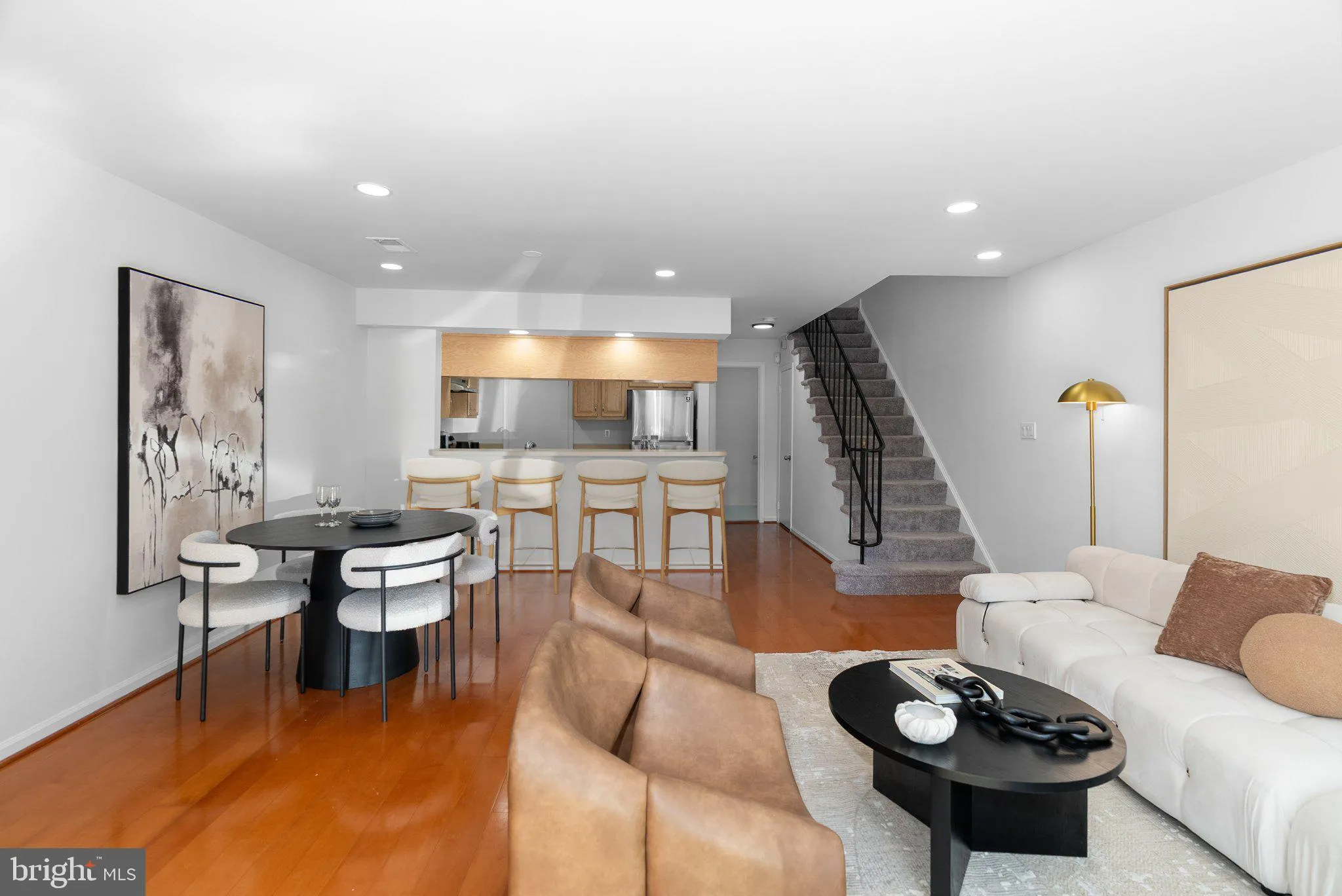 2117 MONROE STREET, Arlington, VA 22207