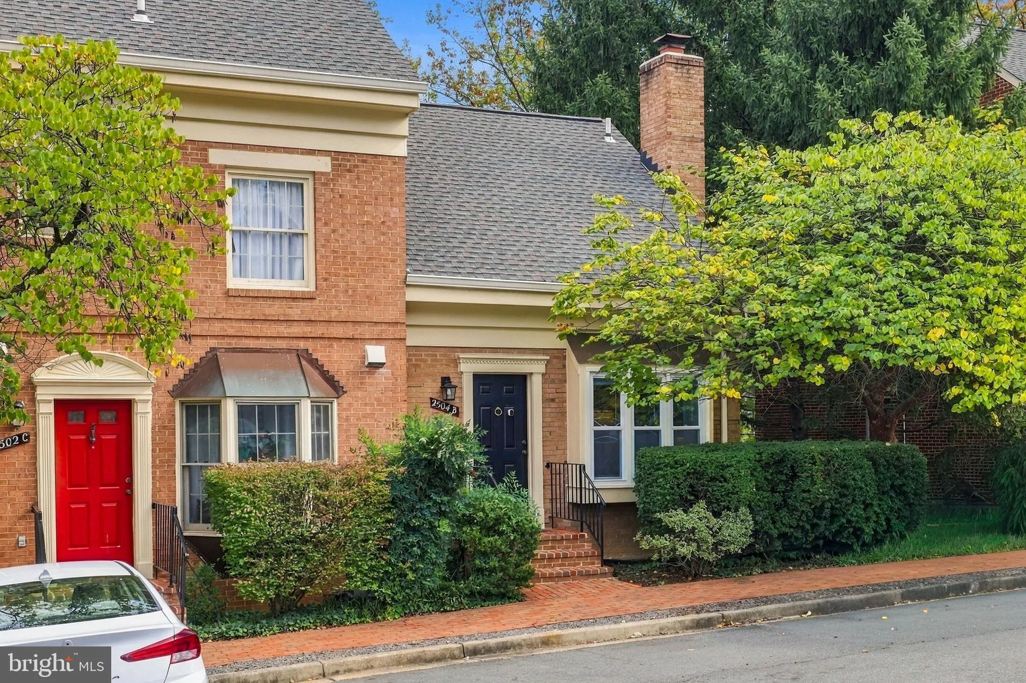 2504 FAIRFAX DRIVE, Arlington, VA 22201