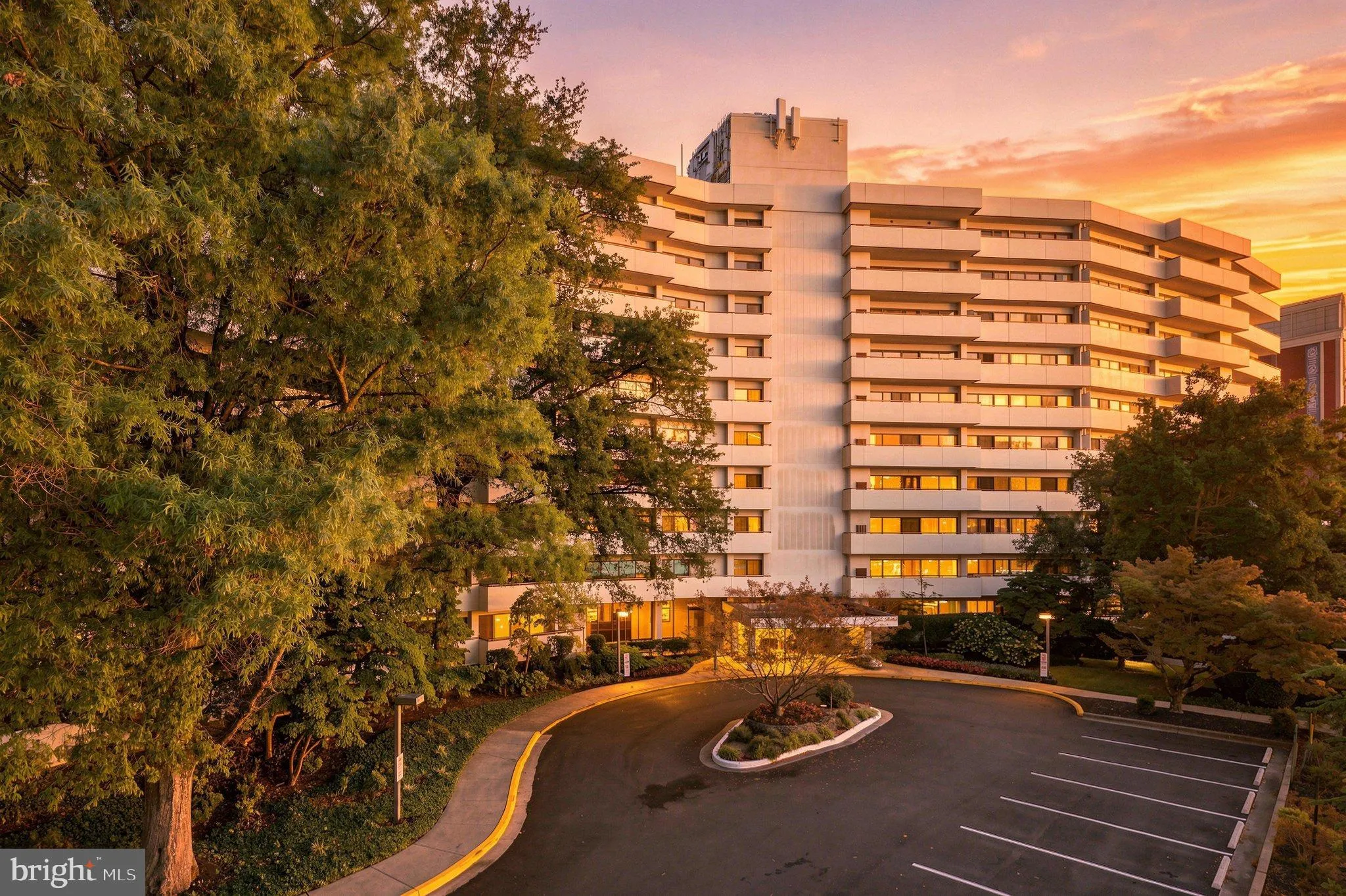 5300 COLUMBIA PIKE, Arlington, VA 22204