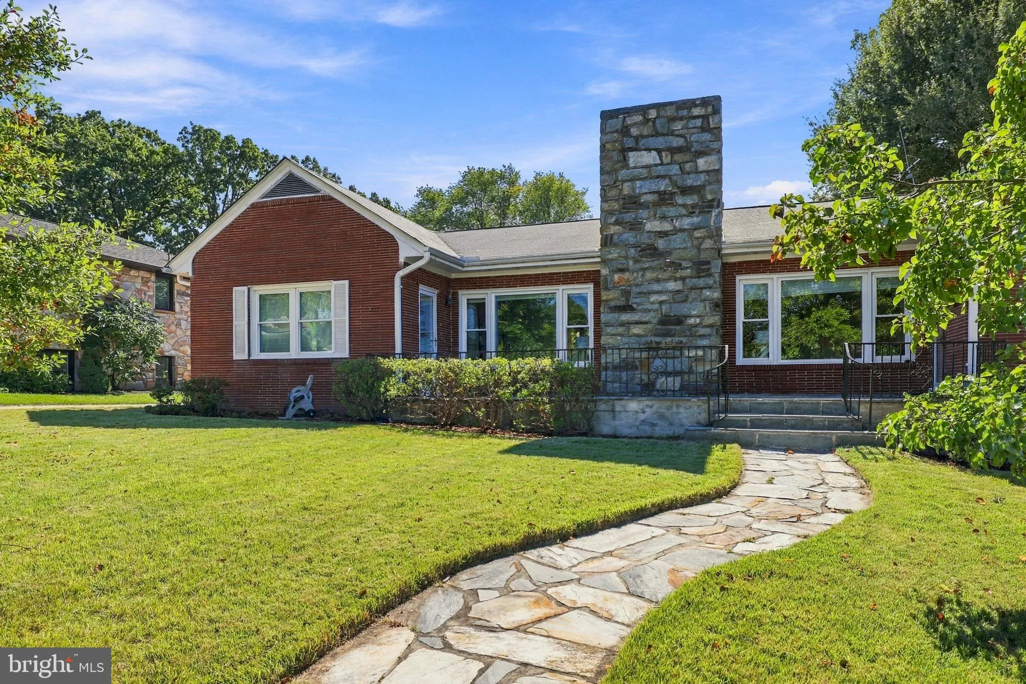 1500 23RD STREET, Arlington, VA 22202