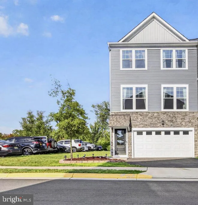 10537 WATERBURY WOODS WAY, Manassas, VA 20112
