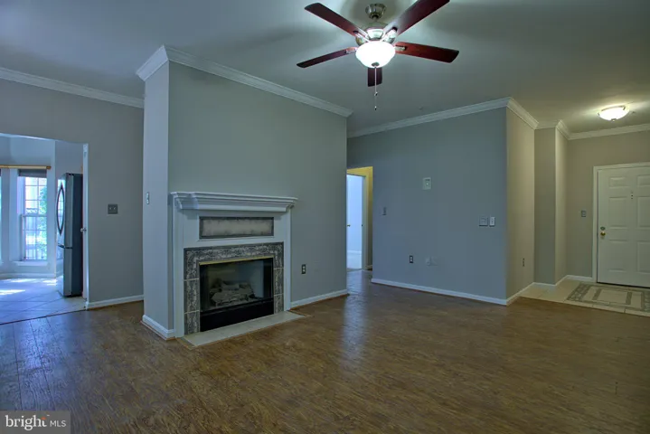 Fountainside Ln, Fairfax, Virginia 22030