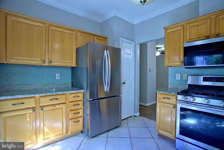 Fountainside Ln, Fairfax, Virginia 22030
