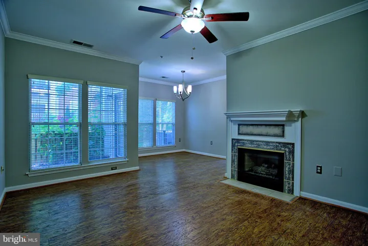 Fountainside Ln, Fairfax, Virginia 22030