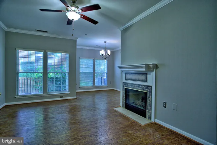 Fountainside Ln, Fairfax, Virginia 22030