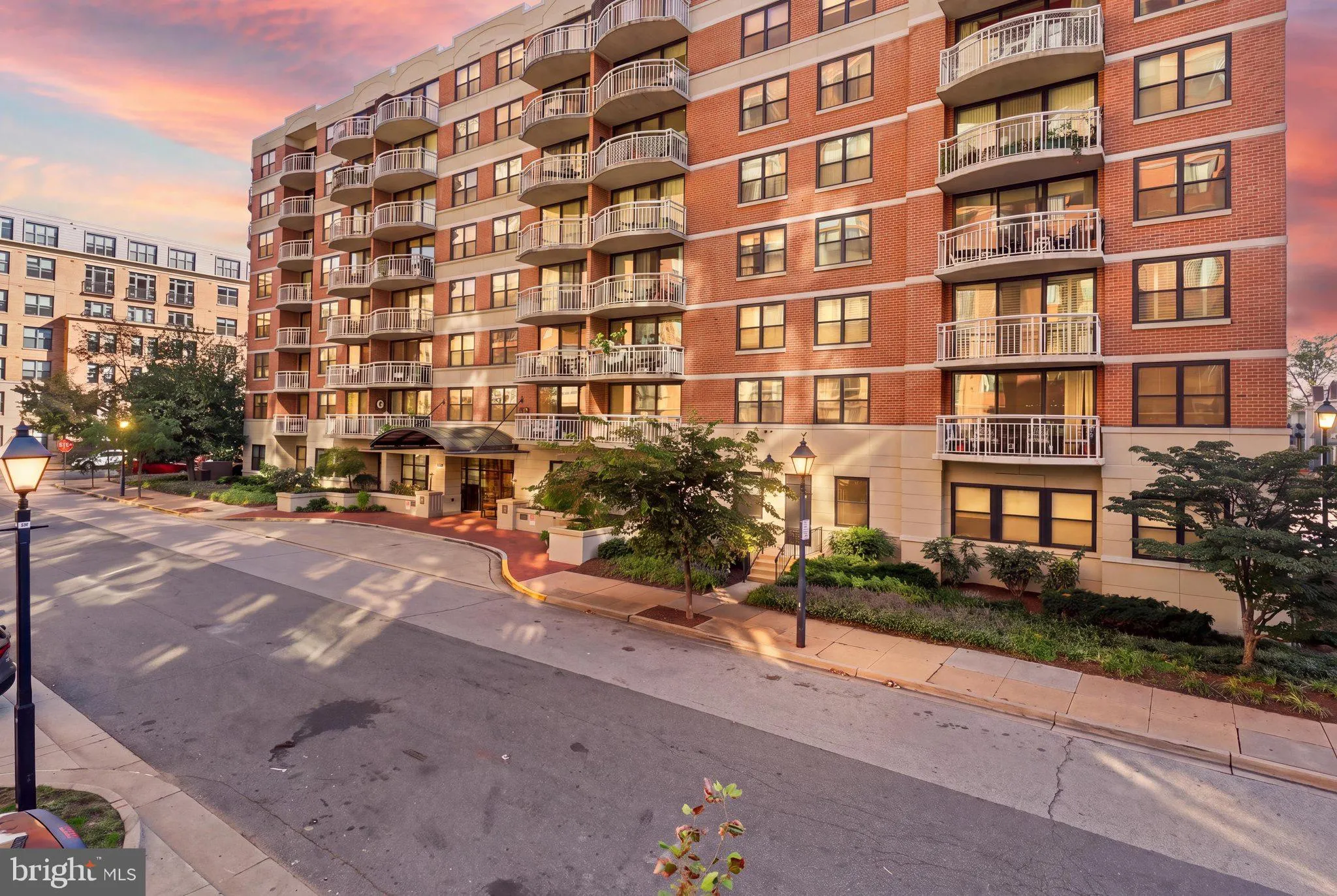 1200 BRADDOCK PLACE, Alexandria, VA 22314