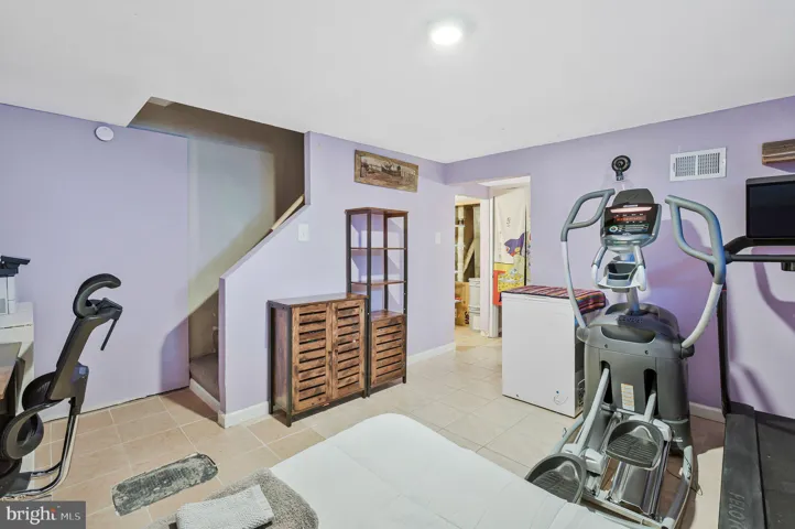 327 Ashby St, Alexandria, Virginia 22305