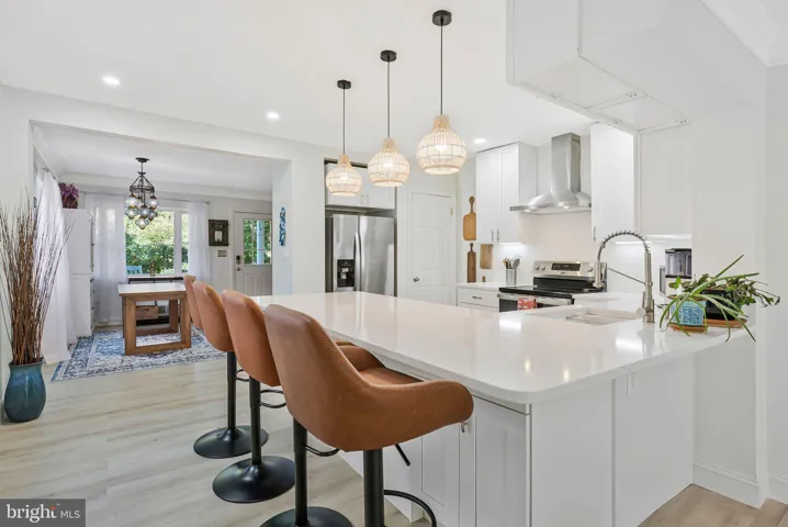 327 Ashby St, Alexandria, Virginia 22305