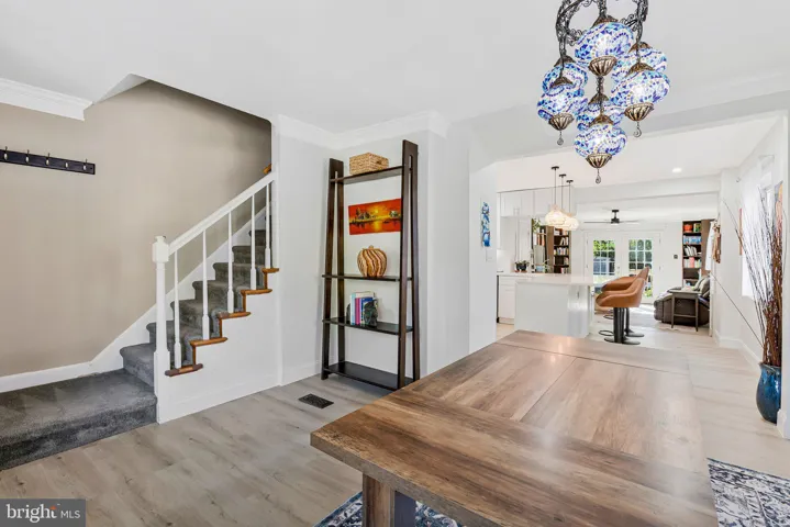 327 Ashby St, Alexandria, Virginia 22305