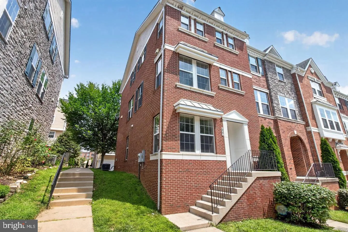 27 FAIRBANKS DRIVE, Gaithersburg, MD 20877