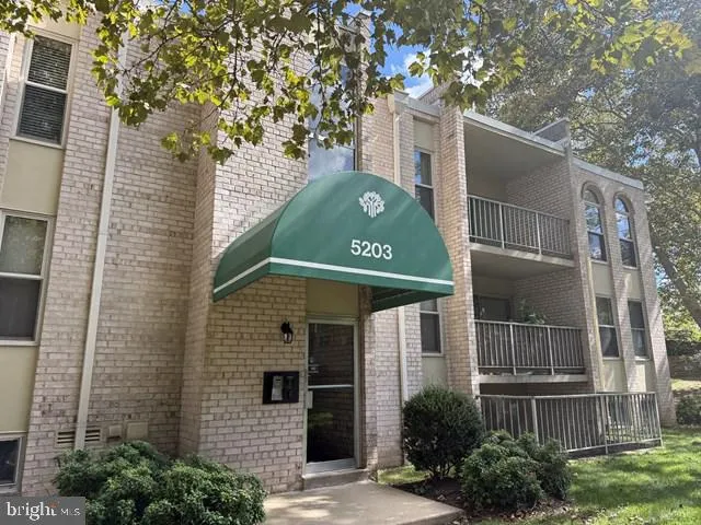 5203 DUKE STREET, Alexandria, VA 22304