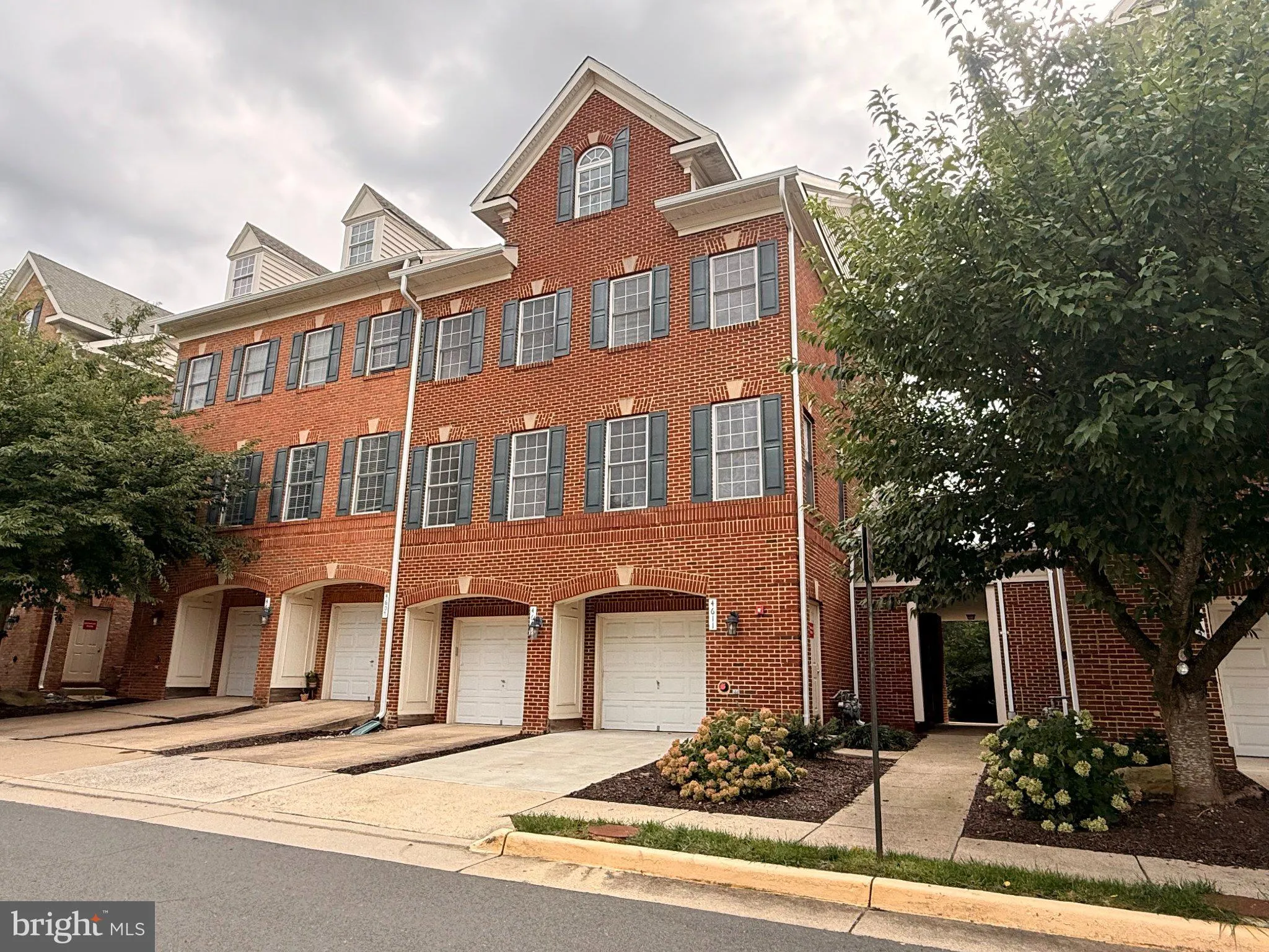 4611 HUMMINGBIRD LANE, Fairfax, VA 22033