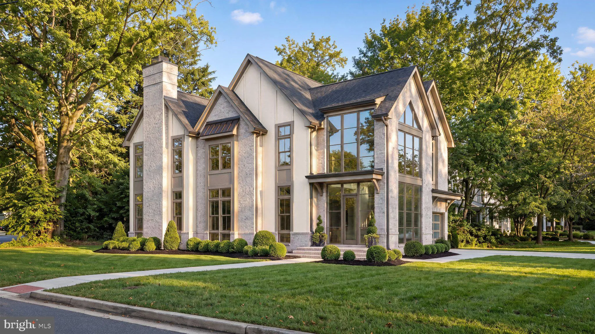 5401 MOORLAND LANE, Bethesda, MD 20814