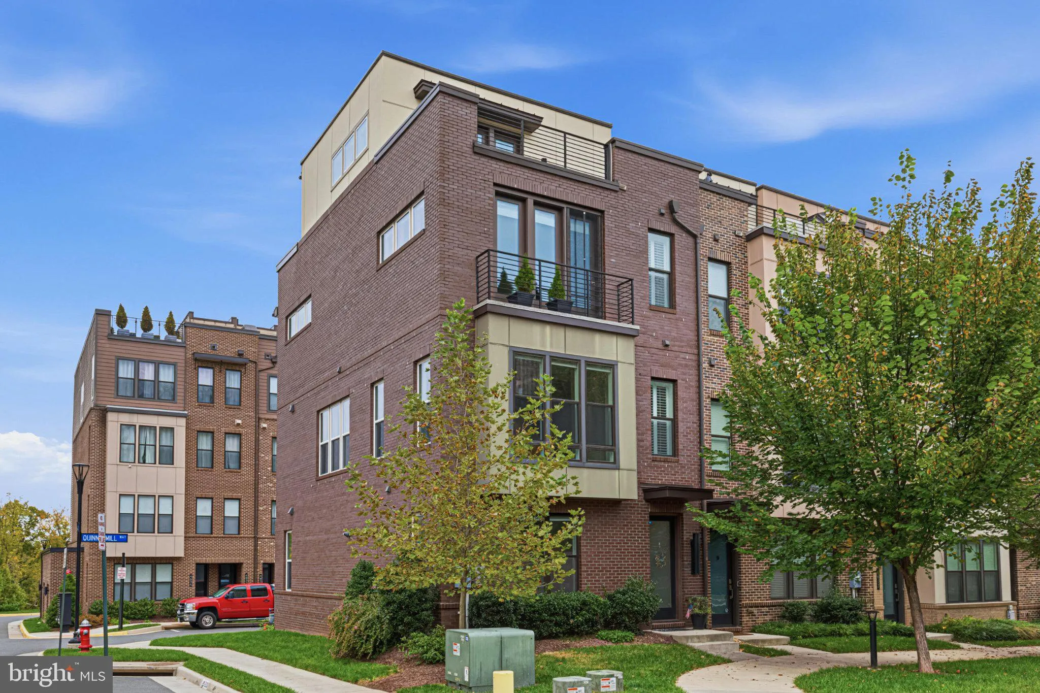 4621 QUINNS MILL WAY, Chantilly, VA 20151