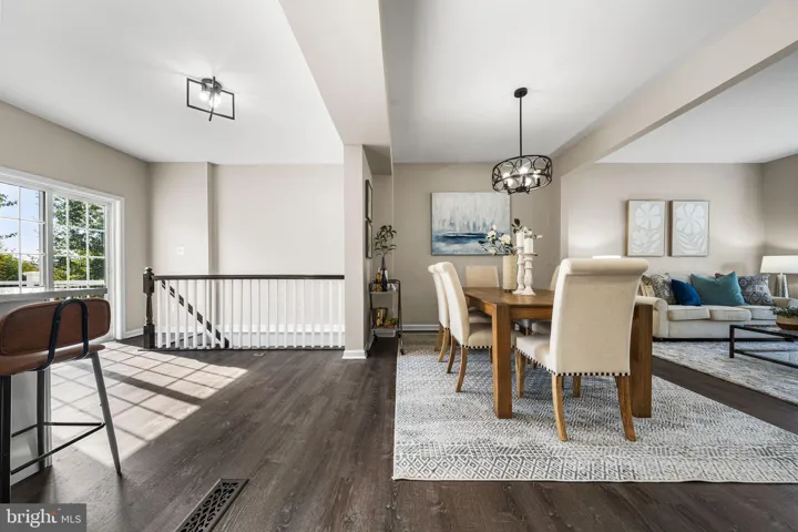 553 Sparkleberry Ter Ne, Leesburg, Virginia 20176