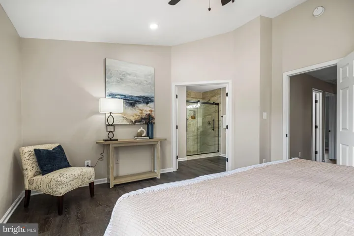 553 Sparkleberry Ter Ne, Leesburg, Virginia 20176
