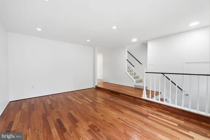 7918 Brunswick Forest Pass, Annandale, Virginia 22003