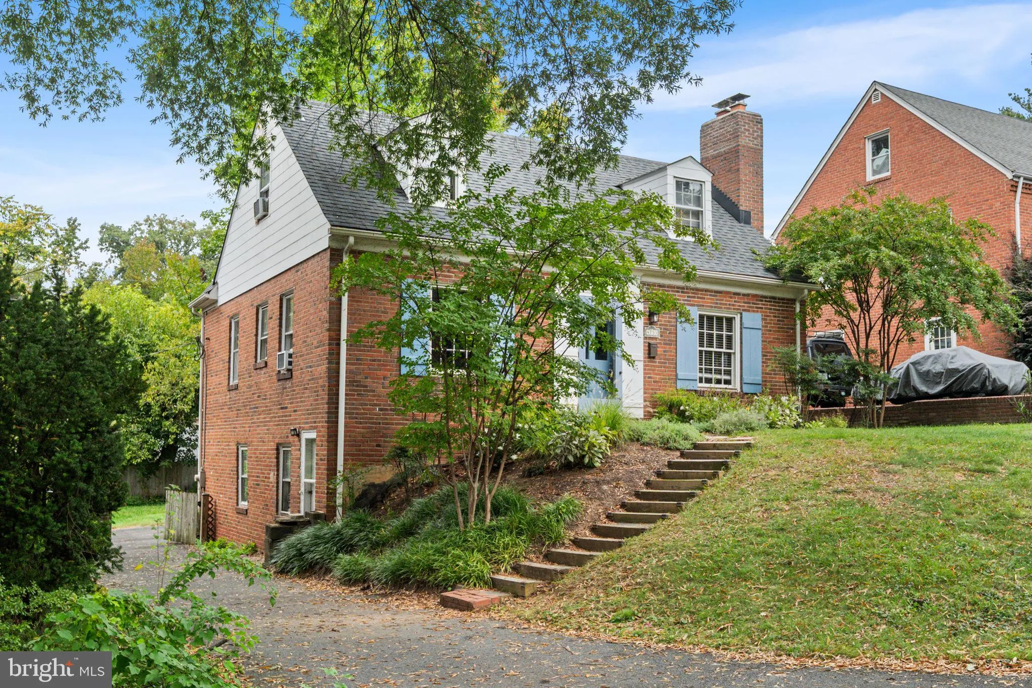 4733 20TH STREET, Arlington, VA 22207