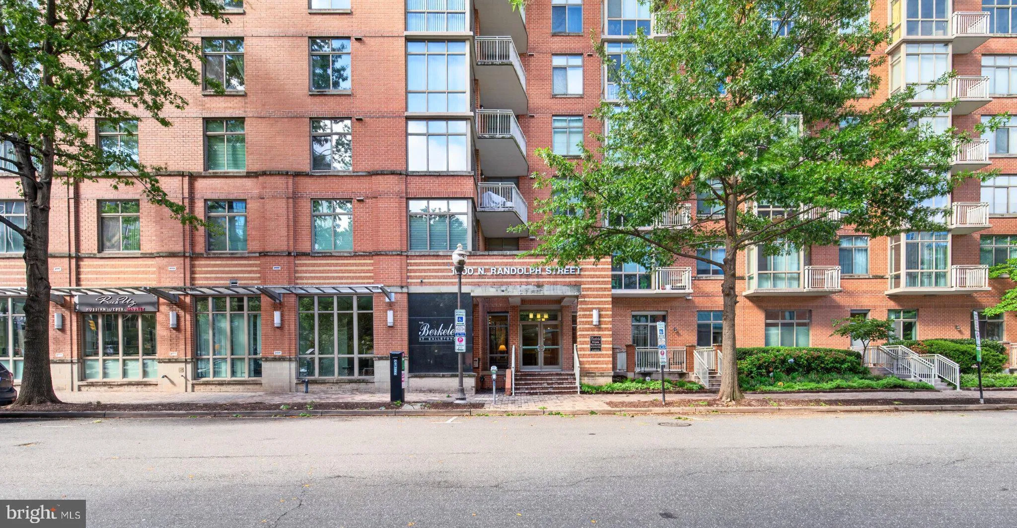 1000 RANDOLPH STREET, Arlington, VA 22201