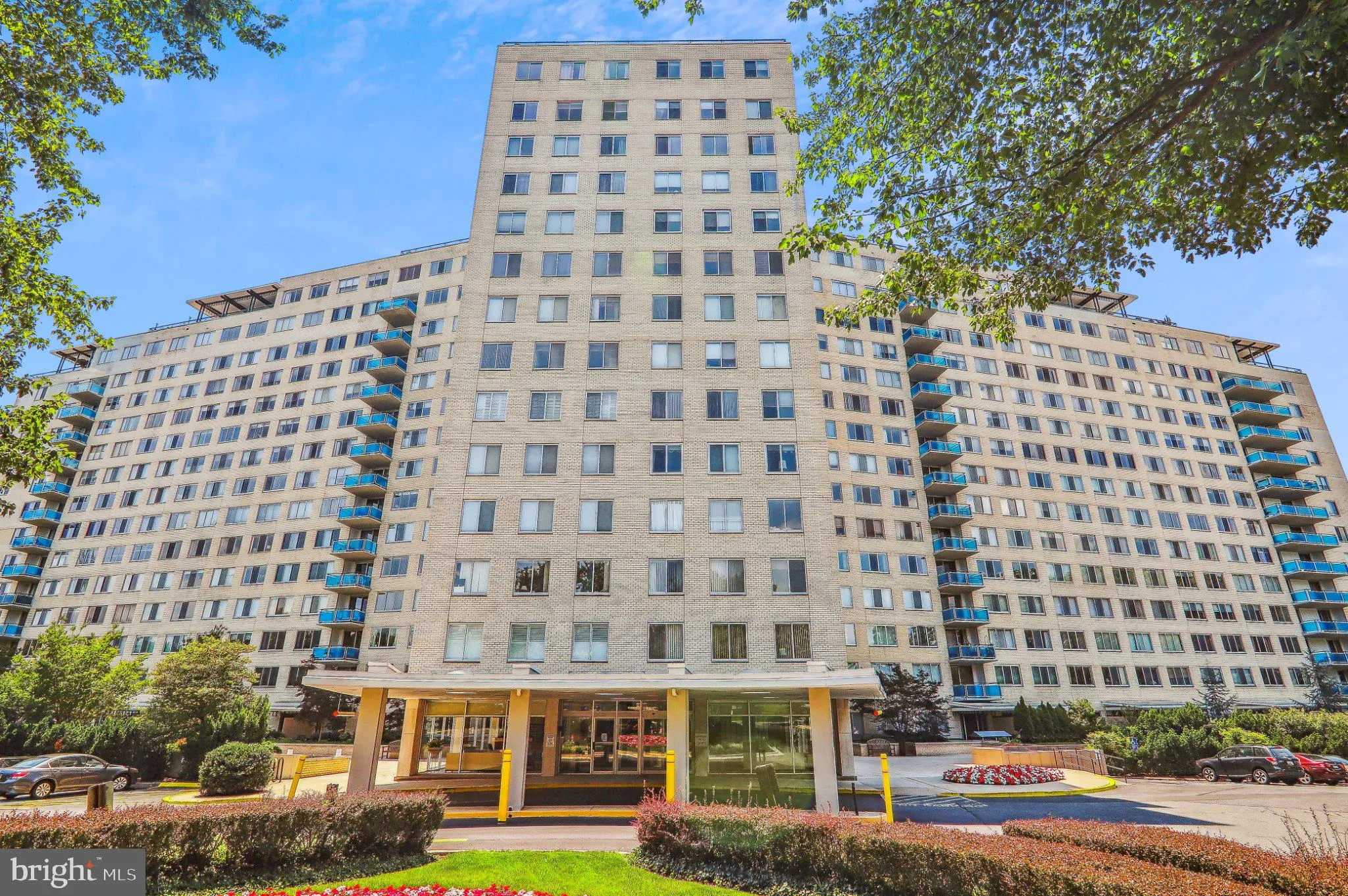 10500 ROCKVILLE PIKE, Rockville, MD 20852