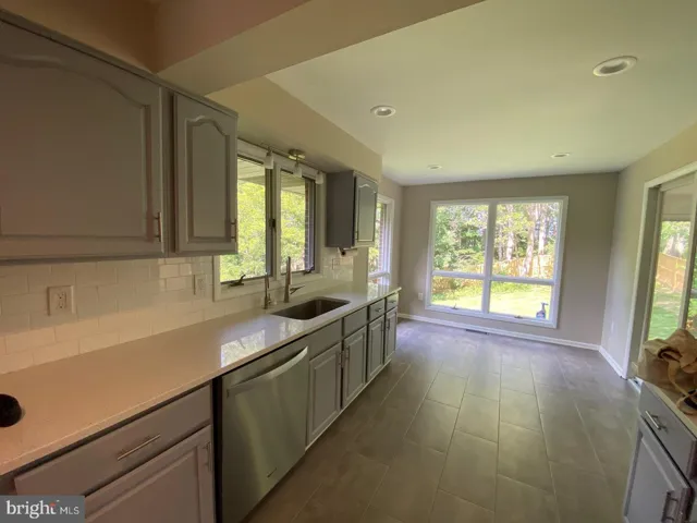 809 N Ashton St, Alexandria, Virginia 22312