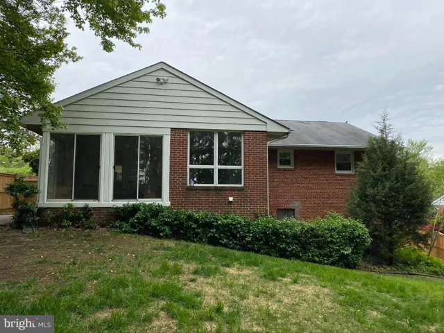 809 N Ashton St, Alexandria, Virginia 22312