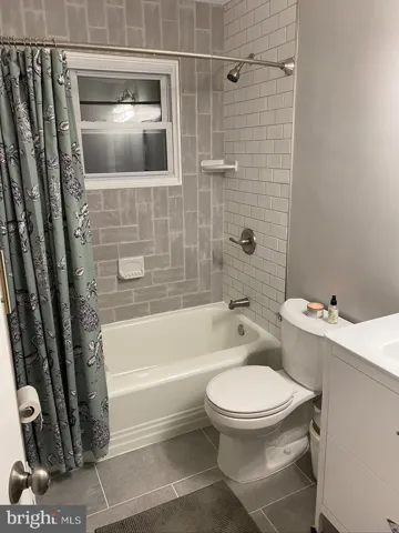809 N Ashton St, Alexandria, Virginia 22312