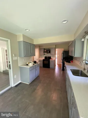 809 N Ashton St, Alexandria, Virginia 22312
