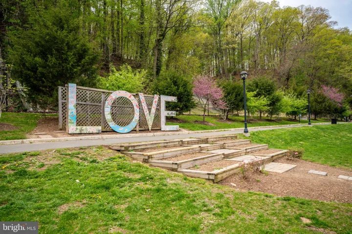 312 Overlook Dr, Occoquan, Virginia 22125