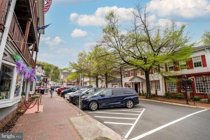 312 Overlook Dr, Occoquan, Virginia 22125