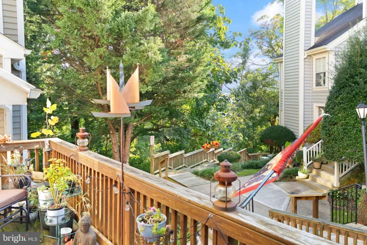 312 Overlook Dr, Occoquan, Virginia 22125