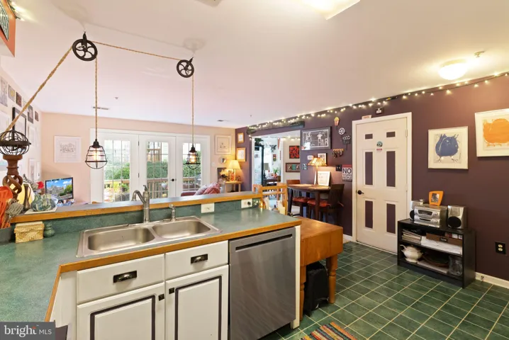 312 Overlook Dr, Occoquan, Virginia 22125
