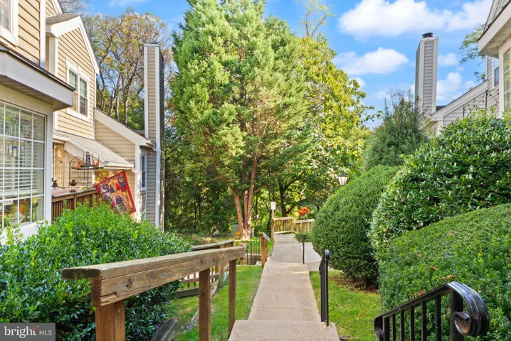 312 Overlook Dr, Occoquan, Virginia 22125