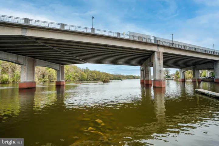 312 Overlook Dr, Occoquan, Virginia 22125
