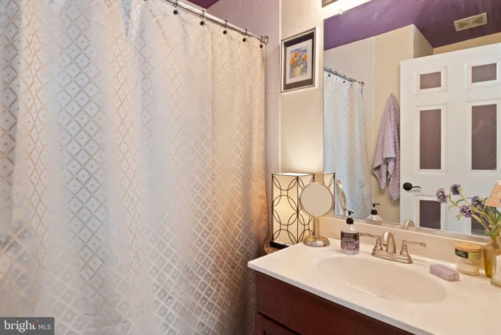 312 Overlook Dr, Occoquan, Virginia 22125