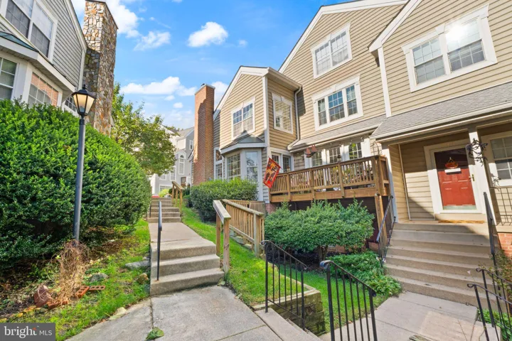 312 Overlook Dr, Occoquan, Virginia 22125