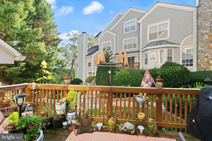 312 Overlook Dr, Occoquan, Virginia 22125