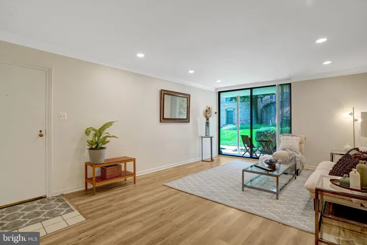 3109 Patrick Henry Dr, Falls Church, Virginia 22044