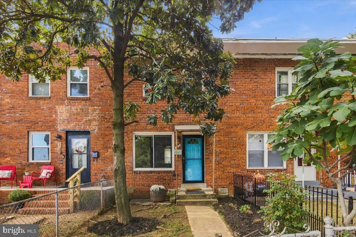122 DALE STREET, Alexandria, VA 22305