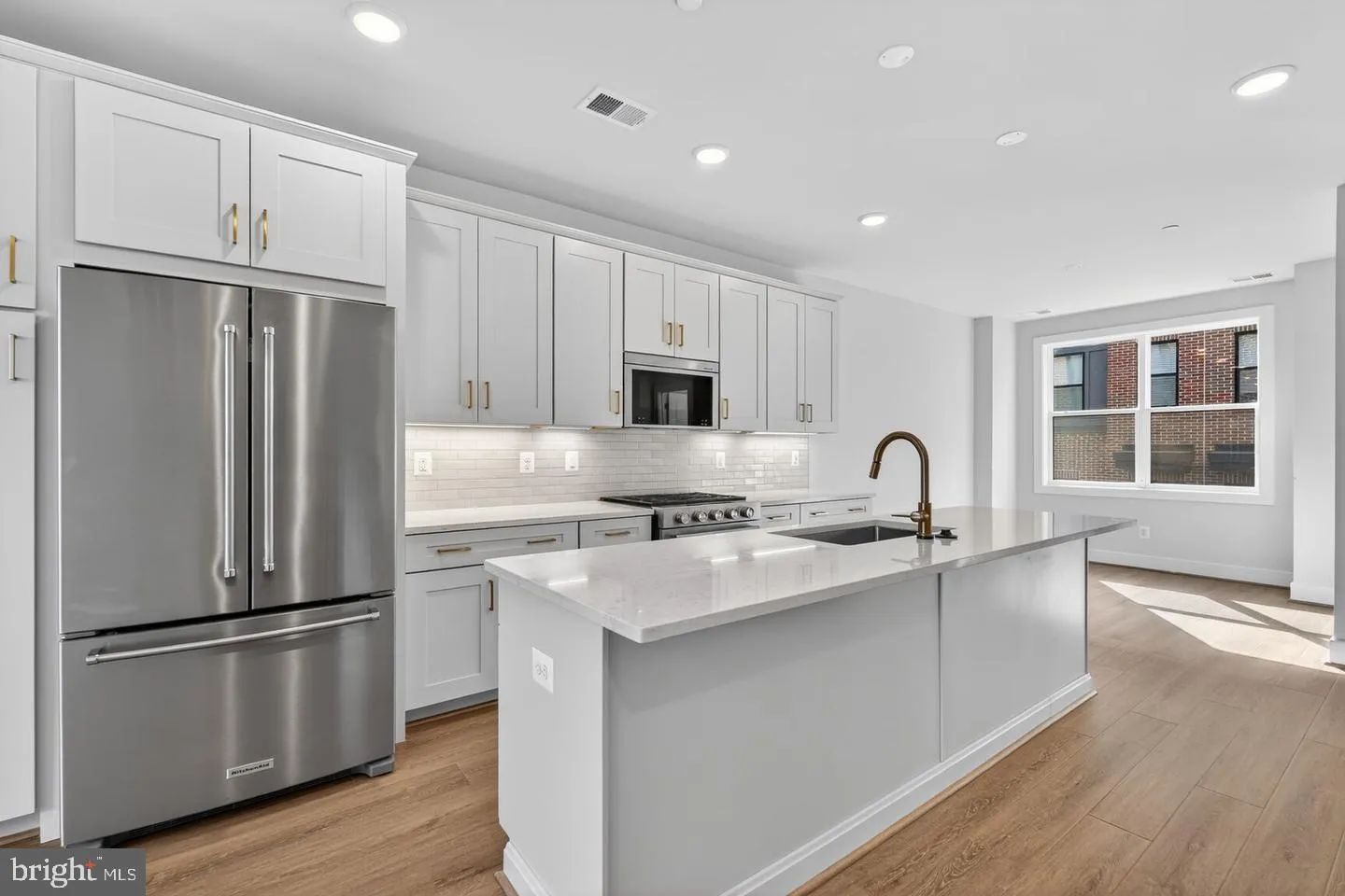 4973 LACHLAN MEWS, Alexandria, VA 22304