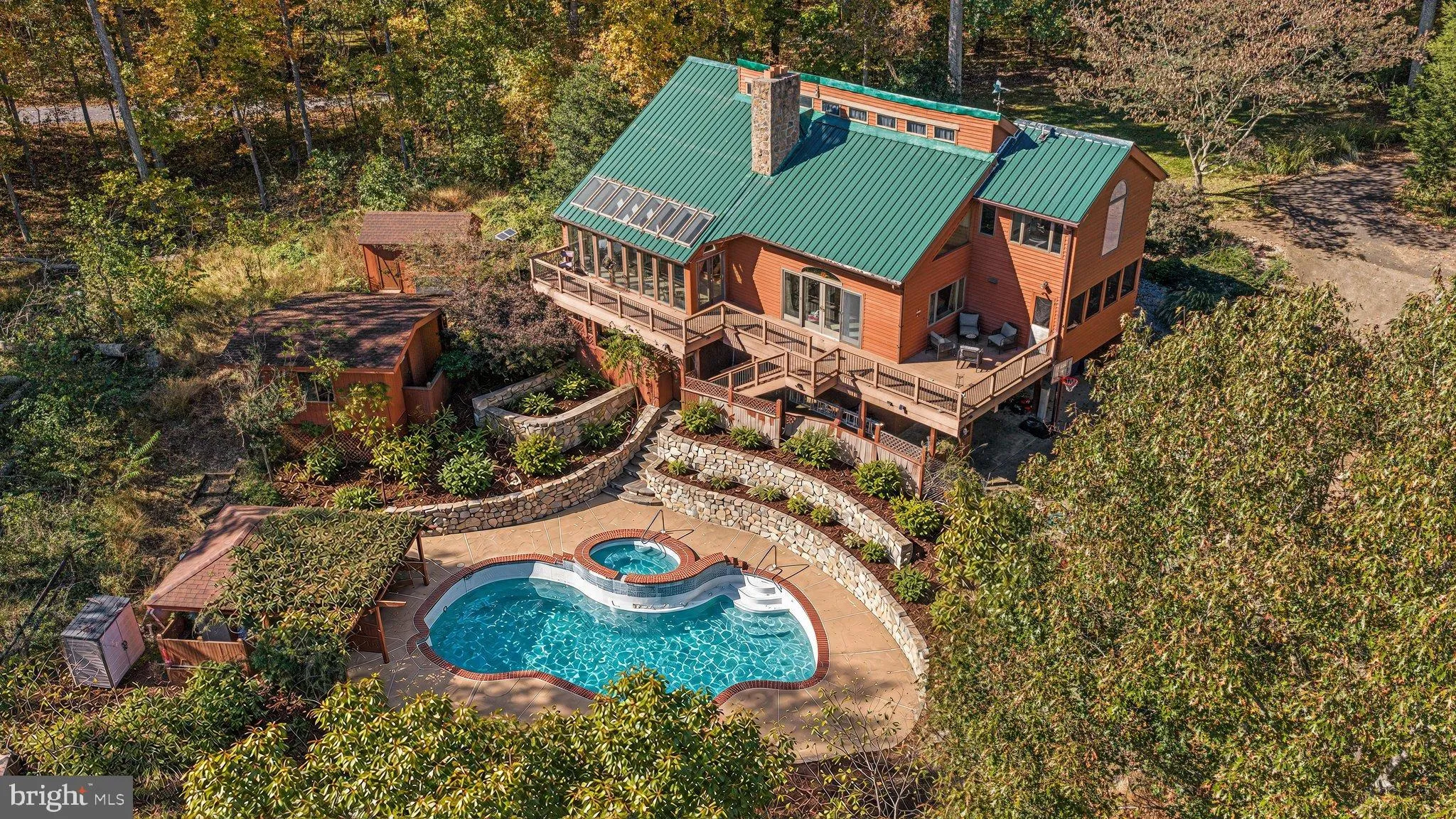 7870 WOODRIDGE DRIVE, Gainesville, VA 20155