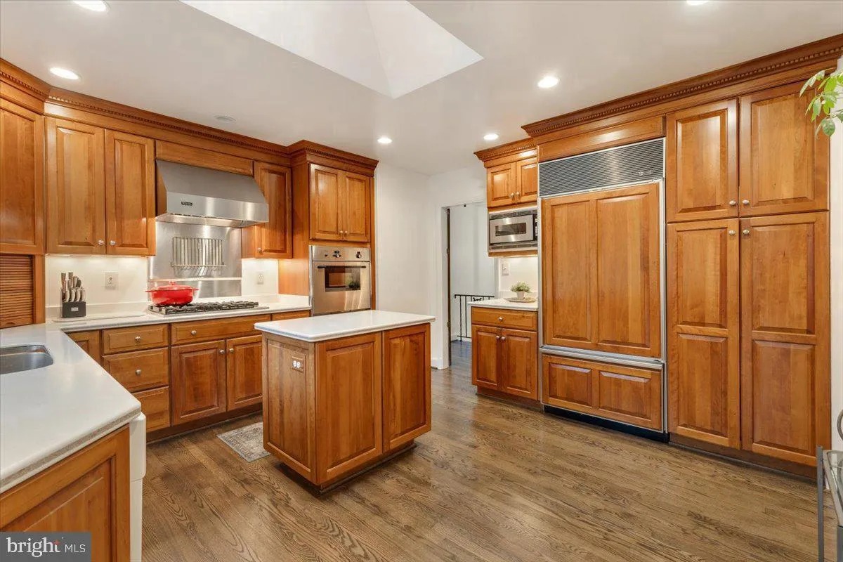 6225 KELLOGG DRIVE, Mclean, VA 22101