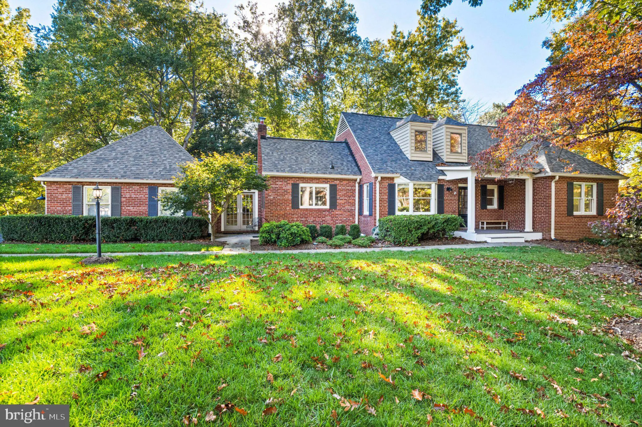8869 GLENRIDGE COURT, Vienna, VA 22182