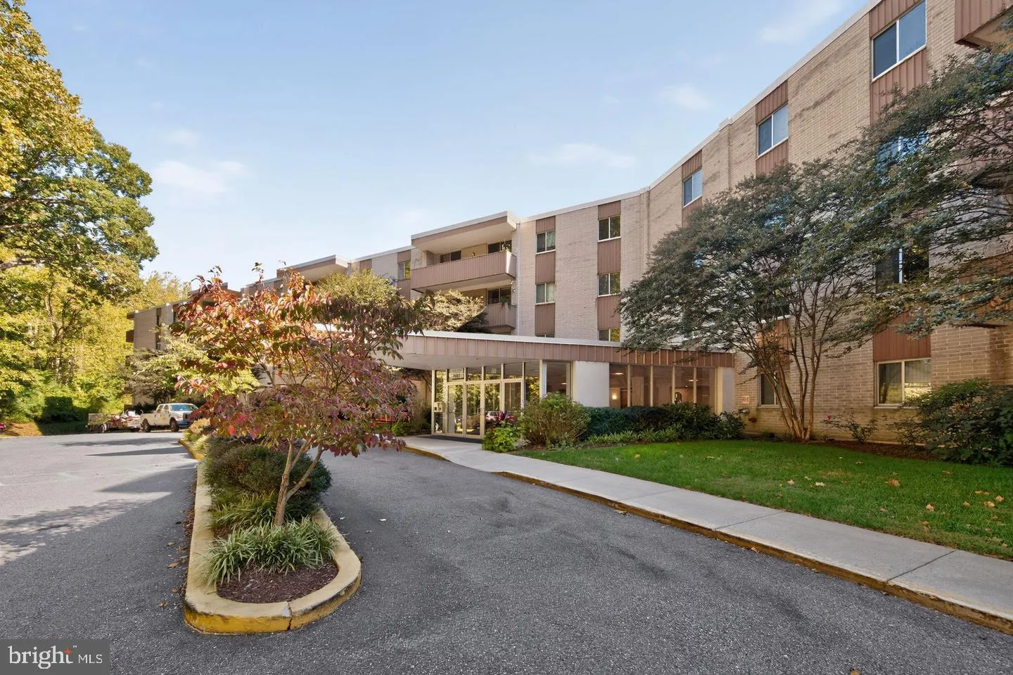 7505 DEMOCRACY BOULEVARD, Bethesda, MD 20817