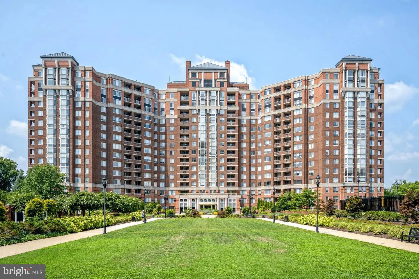 5809 NICHOLSON LANE, Rockville, MD 20852